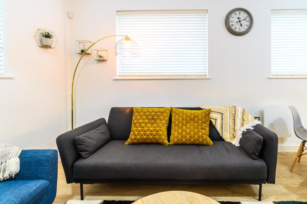 Comfy & Homely 2Bed Apartment - 5 Star Location Manchester Exterior foto
